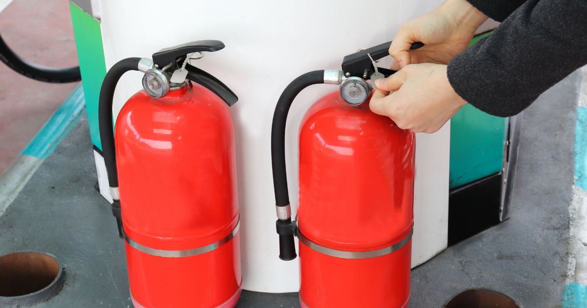 Prevenção de incêndios cuidados para proteger condomínios